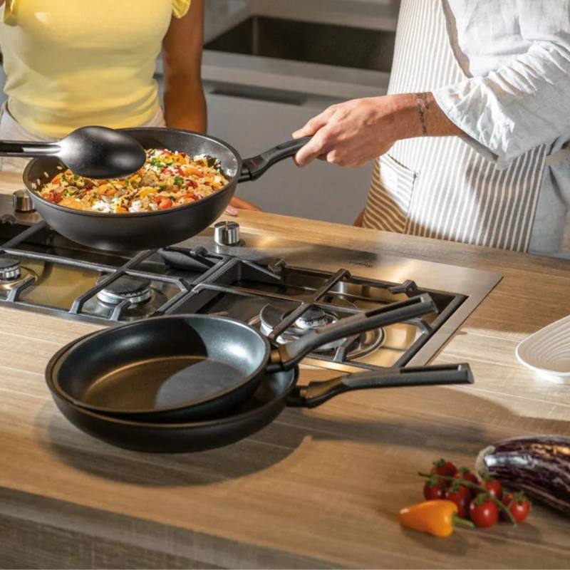 Ingenio Essential Plus Set De Casseroles Et Poêles Antiadhésives En Alm Pour Gaz Et Four, 3